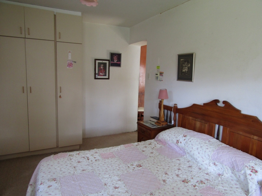 6 Bedroom Property for Sale in Humansdorp Eastern Cape